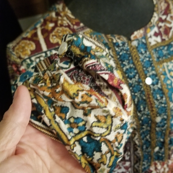 Plus size Boho blouse, button from, beautiful colors from jJill 1x - Picture 7 of 10